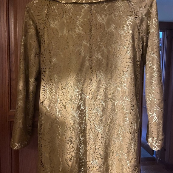 Light autumn/spring mini coat made of lace. - Picture 3 of 3